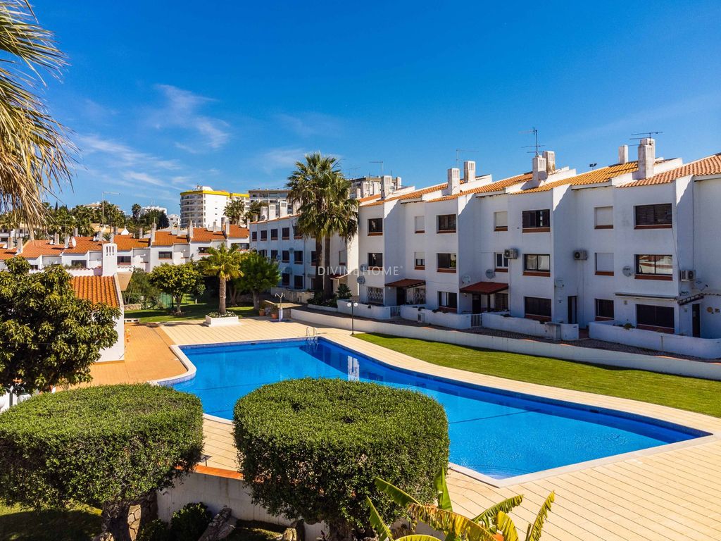 2 bed apartment for sale in Albufeira, Portugal Zoopla