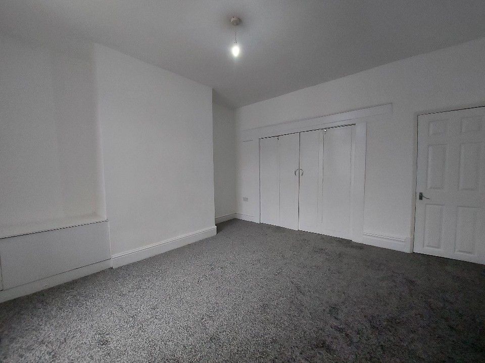 3 bed terraced house to rent in Marsden Street, Accrington BB5, £600