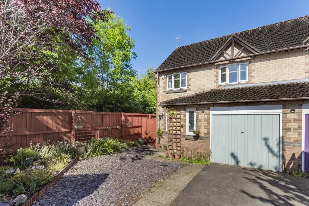 3 bed semidetached house for sale in Swindon, Swindon SN2 Zoopla