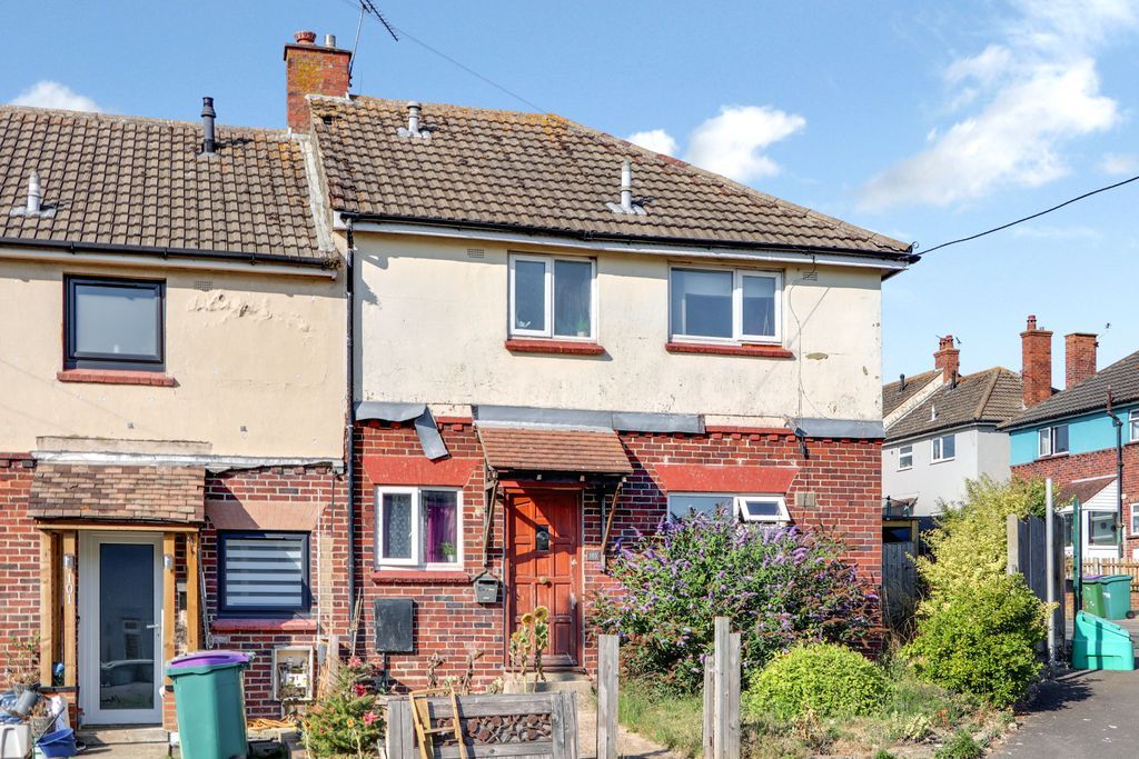 3 bed end terrace house for sale in Wood Avenue, Folkestone CT19 Zoopla