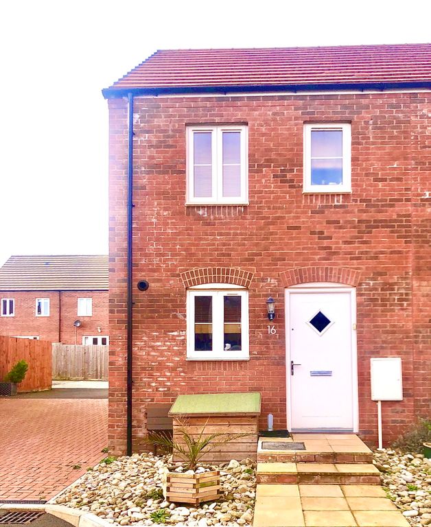 2 bed semidetached house for sale in Stryd Y Maswr, Llanelli SA15 Zoopla