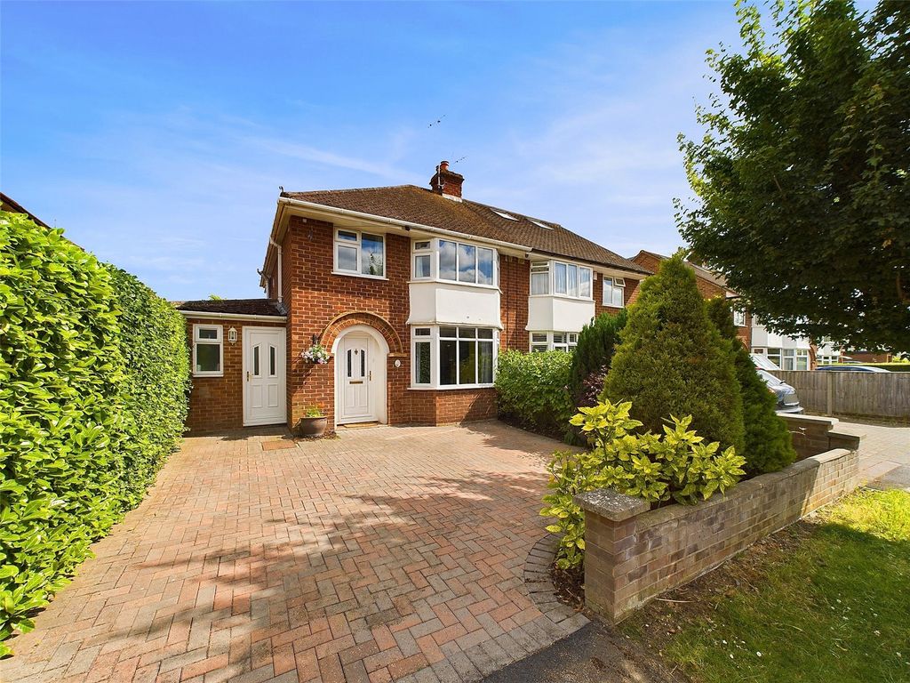 3 bed semidetached house for sale in Russet Road, Cheltenham