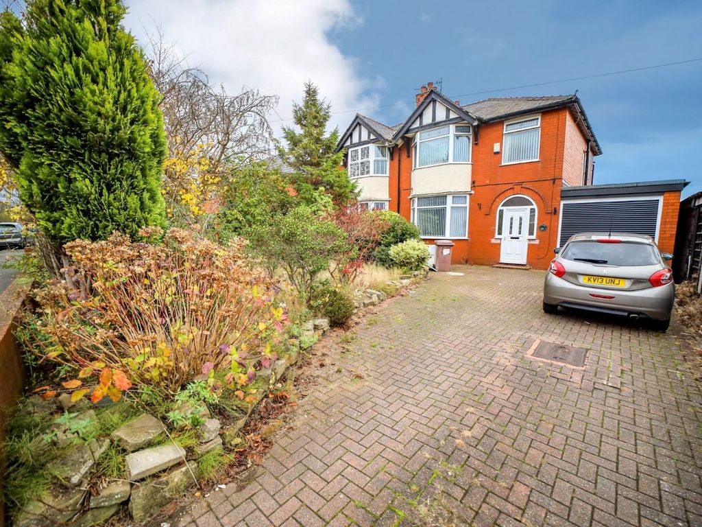 3 bed semidetached house for sale in Liverpool Road, Haydock, St