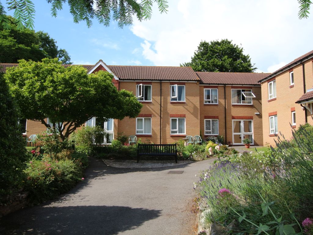 2 bed flat for sale in School Road, Wrington, Bristol BS40 Zoopla