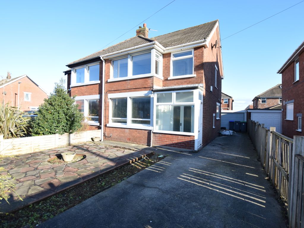2 bed semidetached house for sale in St Annes Road, Blackpool FY4, £