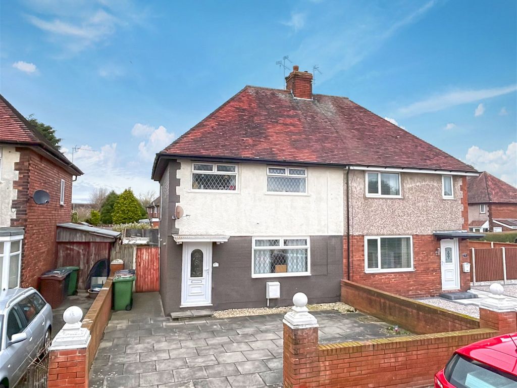 3 bed semidetached house for sale in Central Avenue, Southport PR8, £