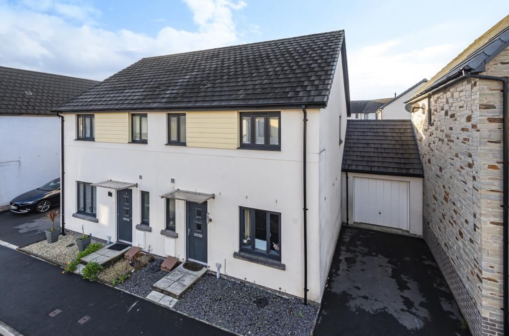 3 bed semidetached house for sale in Westleigh Way, Plymouth, Devon