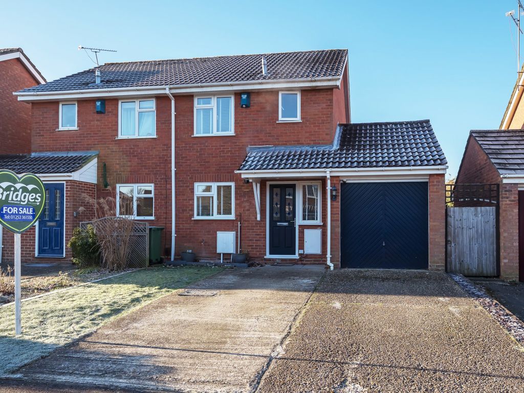 2 bed semidetached house for sale in Sandringham Way, Frimley, Surrey