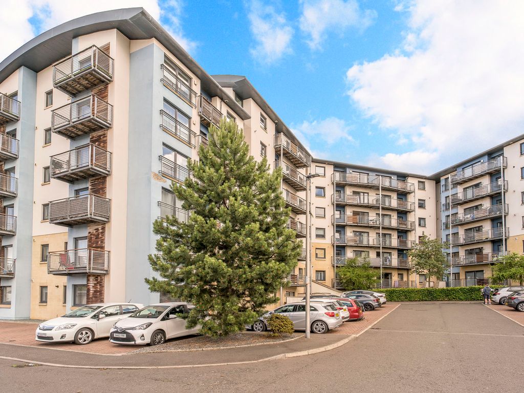 Flat 24, 3 Drybrough Crescent, Edinburgh EH16  