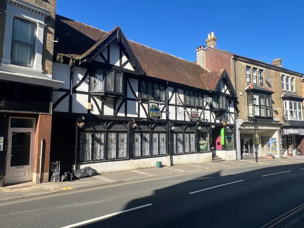 Property for sale in 59 High Street, Shanklin, Isle Of Wight PO37, £