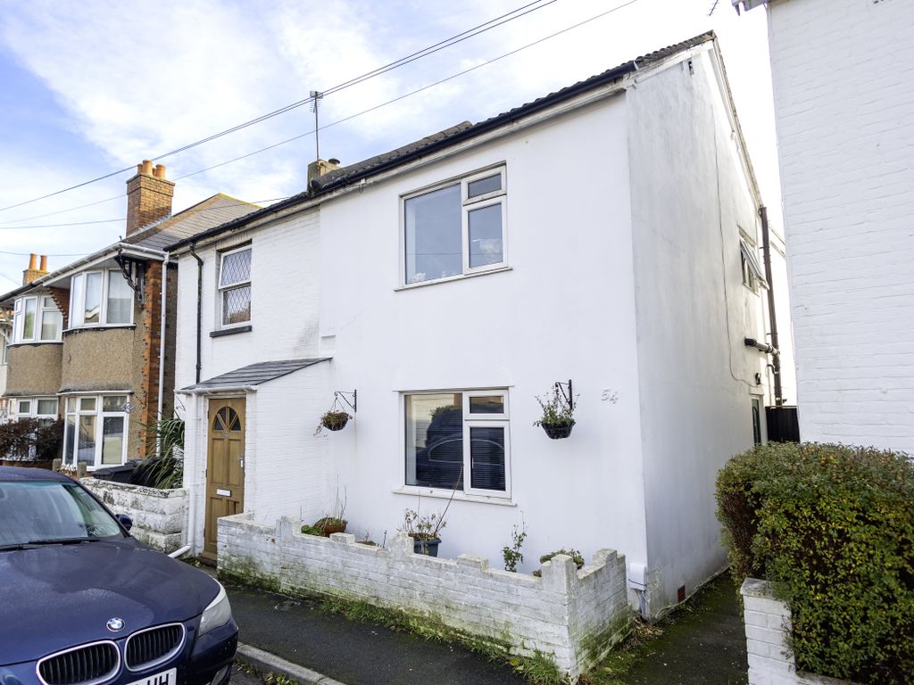 2 bed semidetached house for sale in Spring Road,