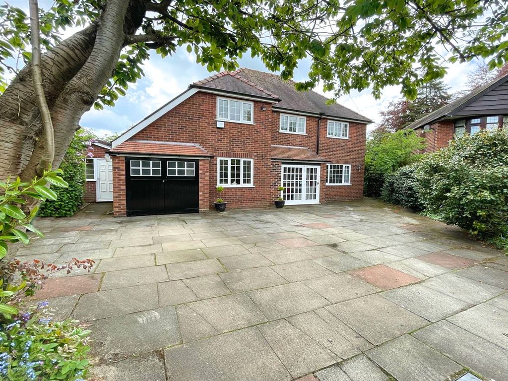 4 bed detached house for sale in Bradgate Road, Sale M33, £899,950 Zoopla