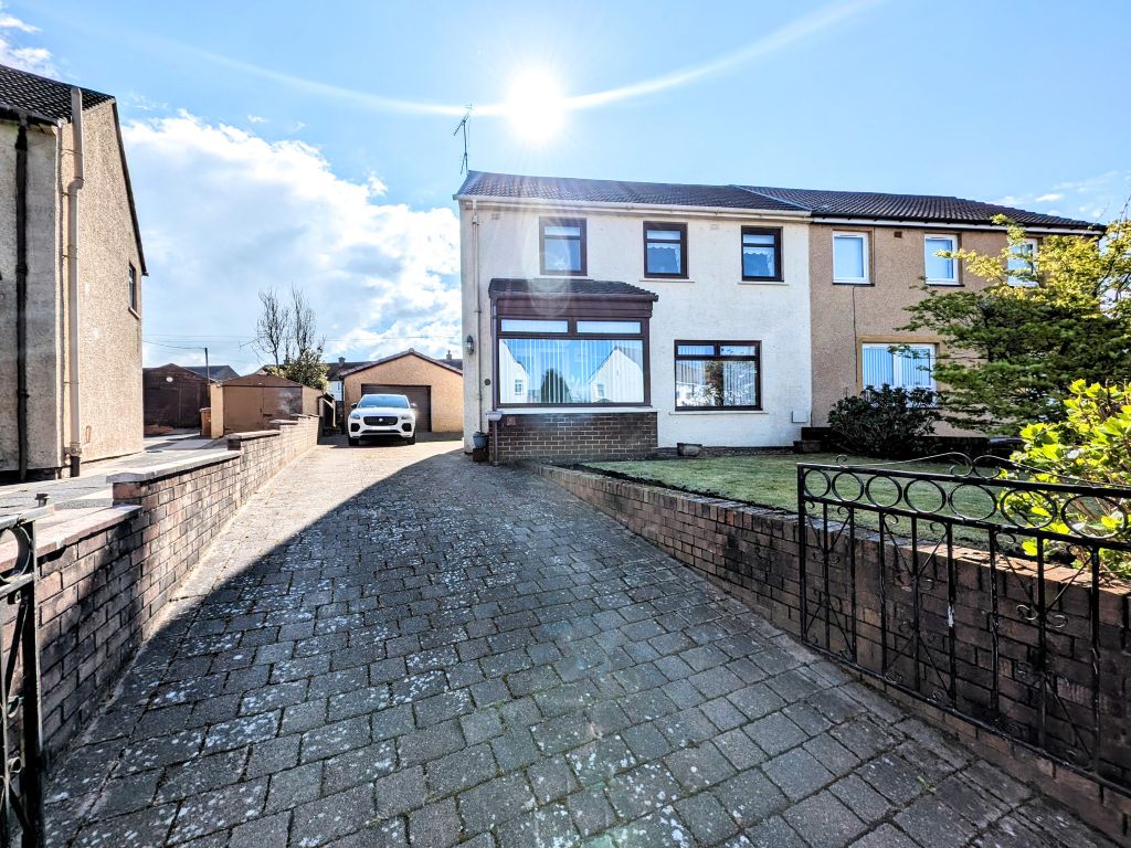 3 bed semidetached house for sale in Queen Street, Kilwinning KA13, £