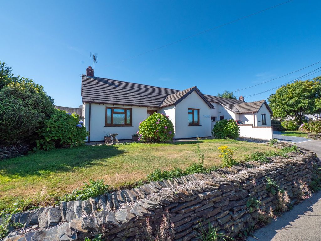 2 bed semidetached bungalow for sale in Penstowe Road, Kilkhampton