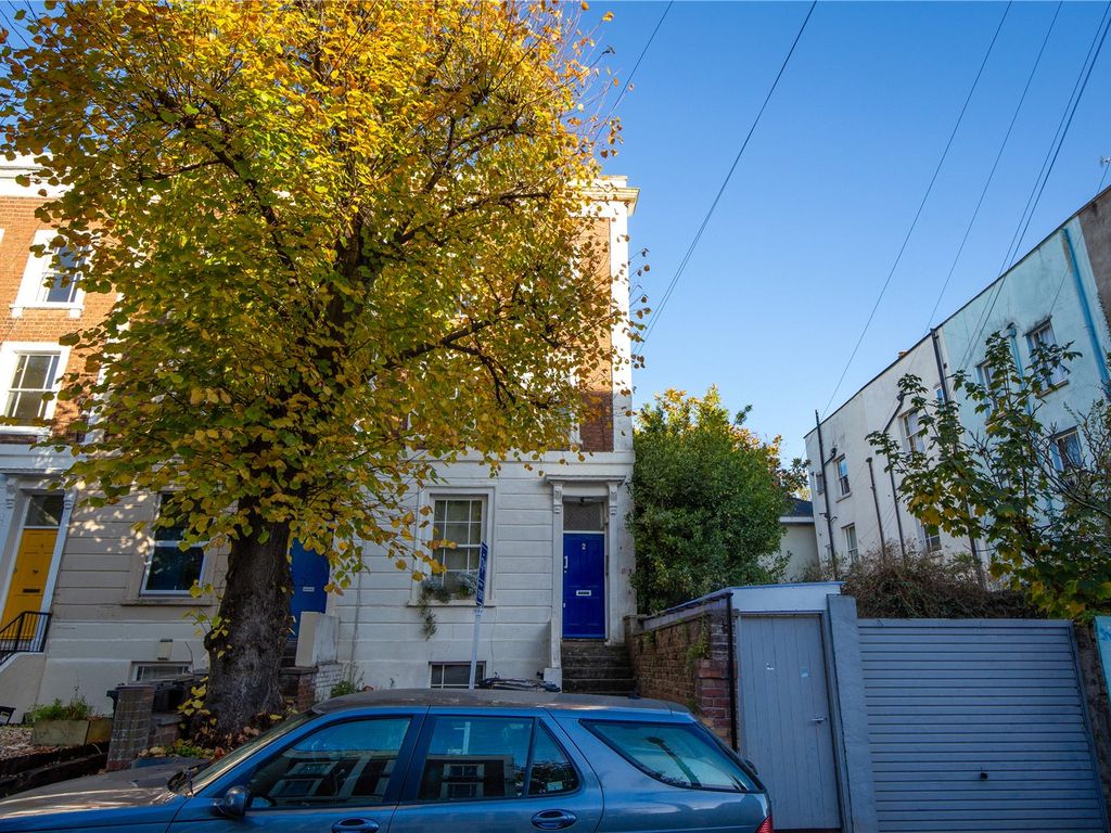 1 bed flat for sale in Albert Park, Bristol BS6, £215,000 Zoopla