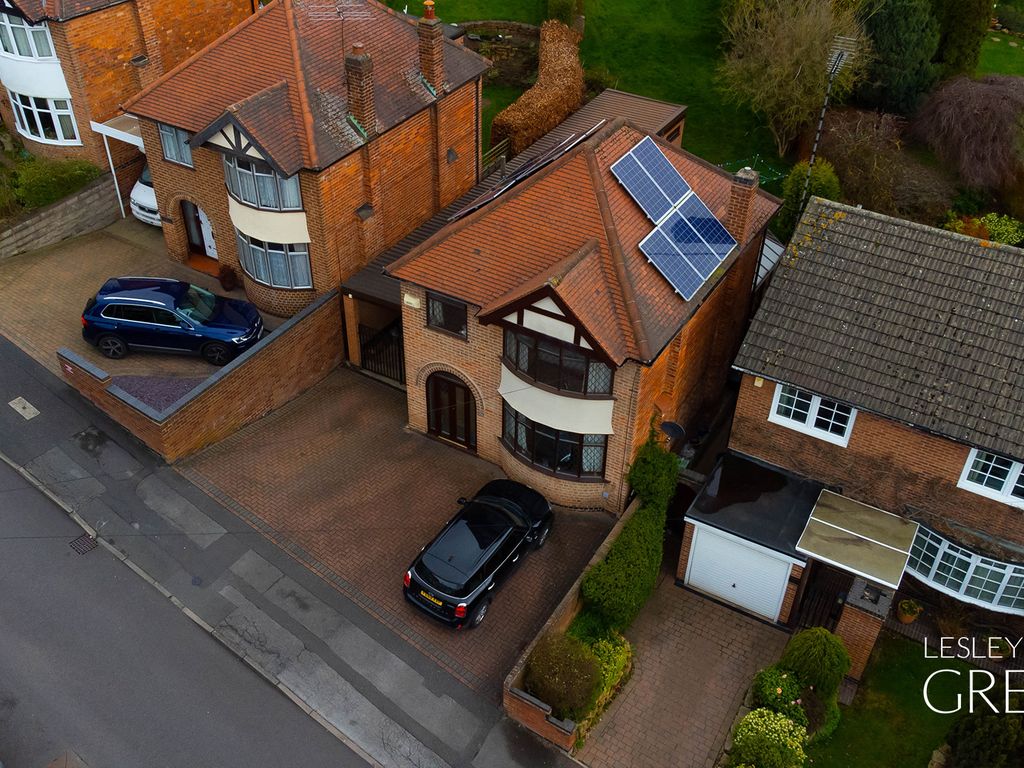 3 bed detached house for sale in First Avenue, Carlton, Nottingham NG4