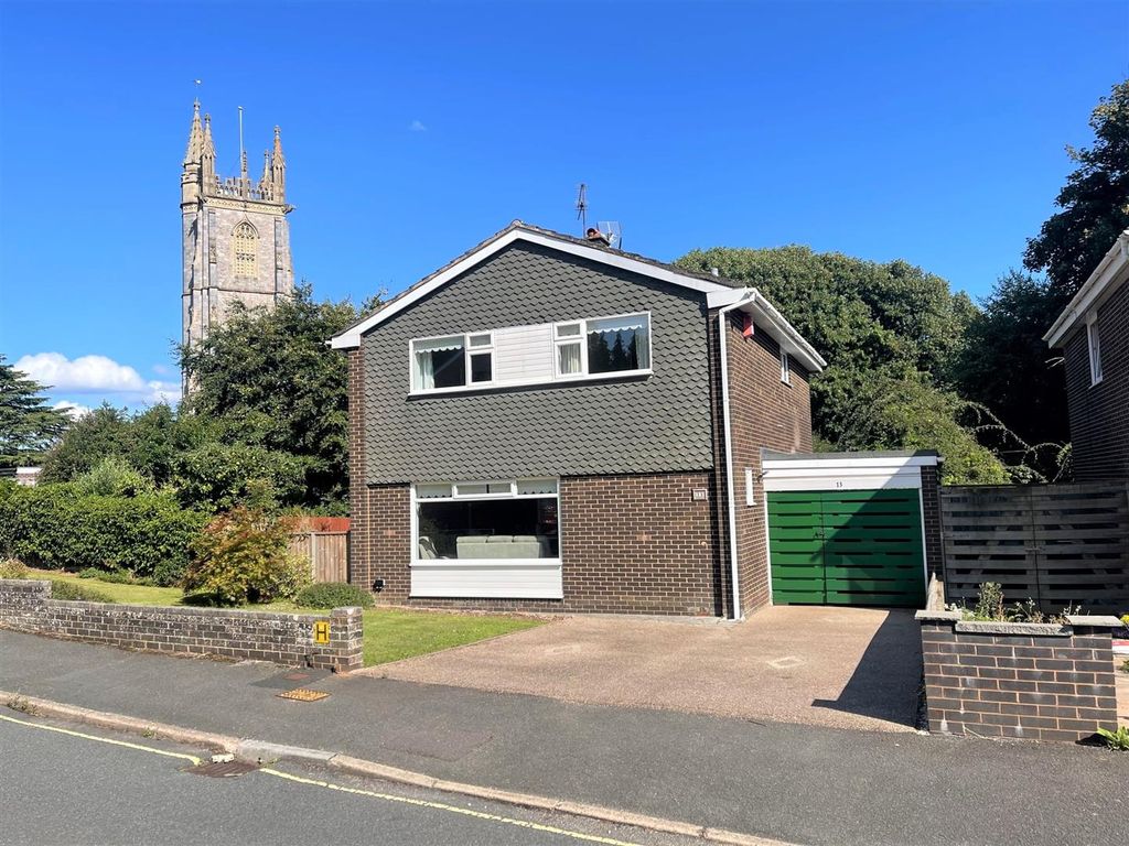 4 bed detached house for sale in Sherwood Close, Heavitree, Exeter EX2