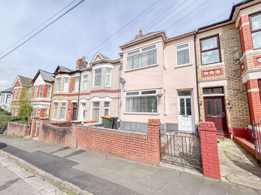 3 bed terraced house for sale in Morden Road, Newport NP19, £260,000