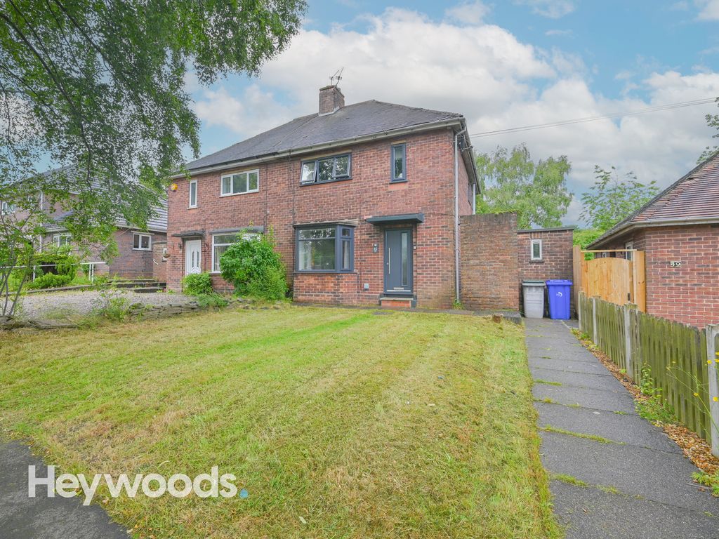 3 bed semidetached house for sale in Hilton Road, Harpfields, Stoke On Trent ST4, £210,000 Zoopla