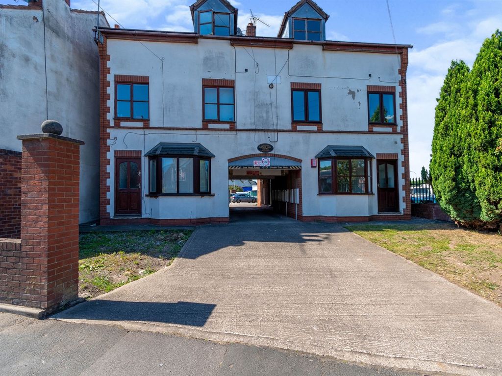 1 bed flat for sale in Darlaston Road, Darlaston, Wednesbury WS10 Zoopla