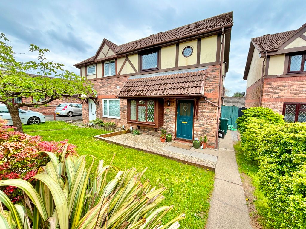 3 bed semidetached house for sale in Heol Pentre Bach, Gorseinon