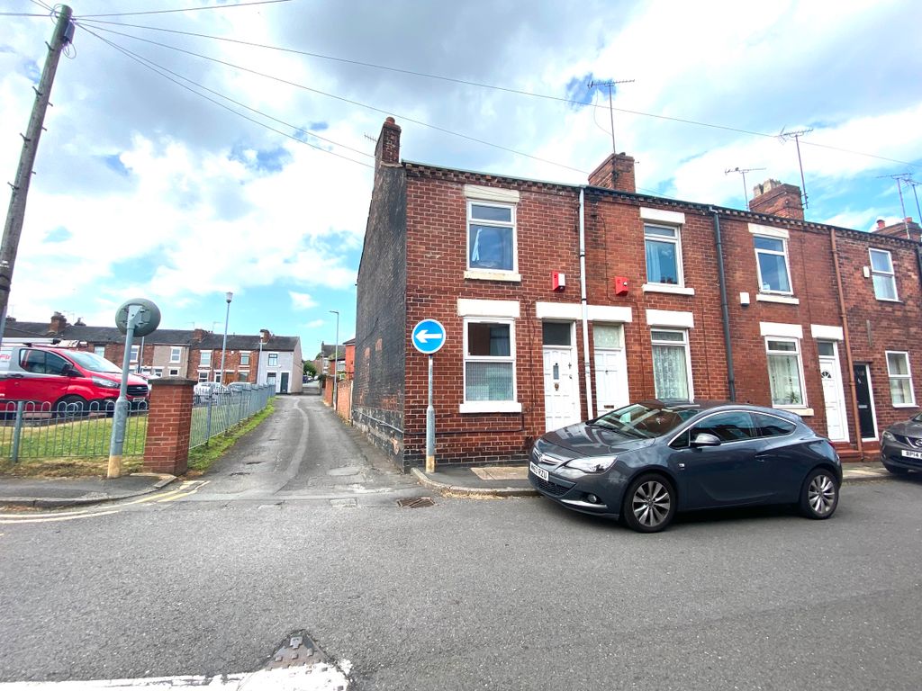 2 bed terraced house for sale in Robert Heath Street, Smallthorne