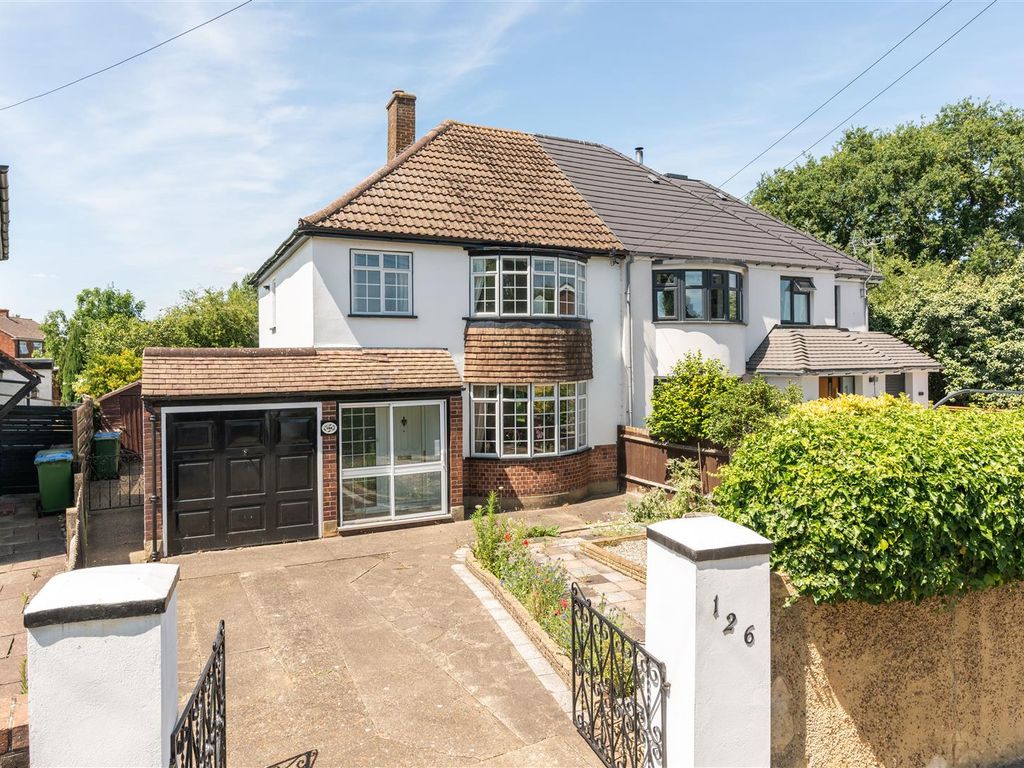 3 bed property for sale in High Street, West Molesey KT8 Zoopla