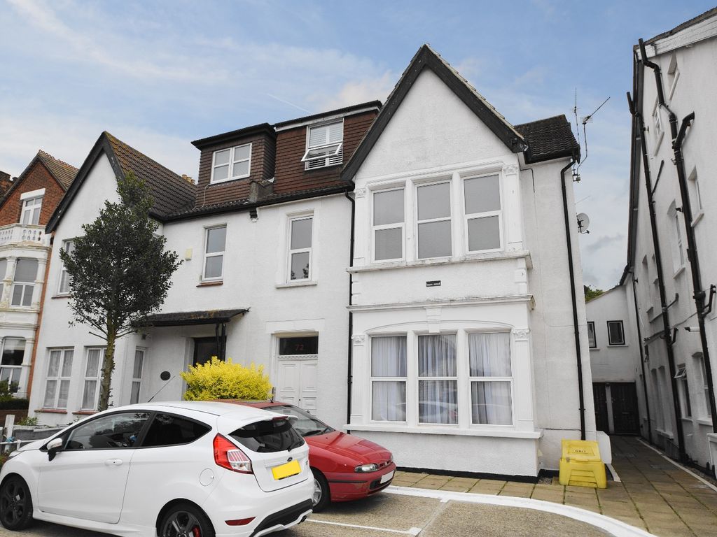 1 bed flat to rent in Waltham Court, 7274 Crowstone Road, Westcliff On