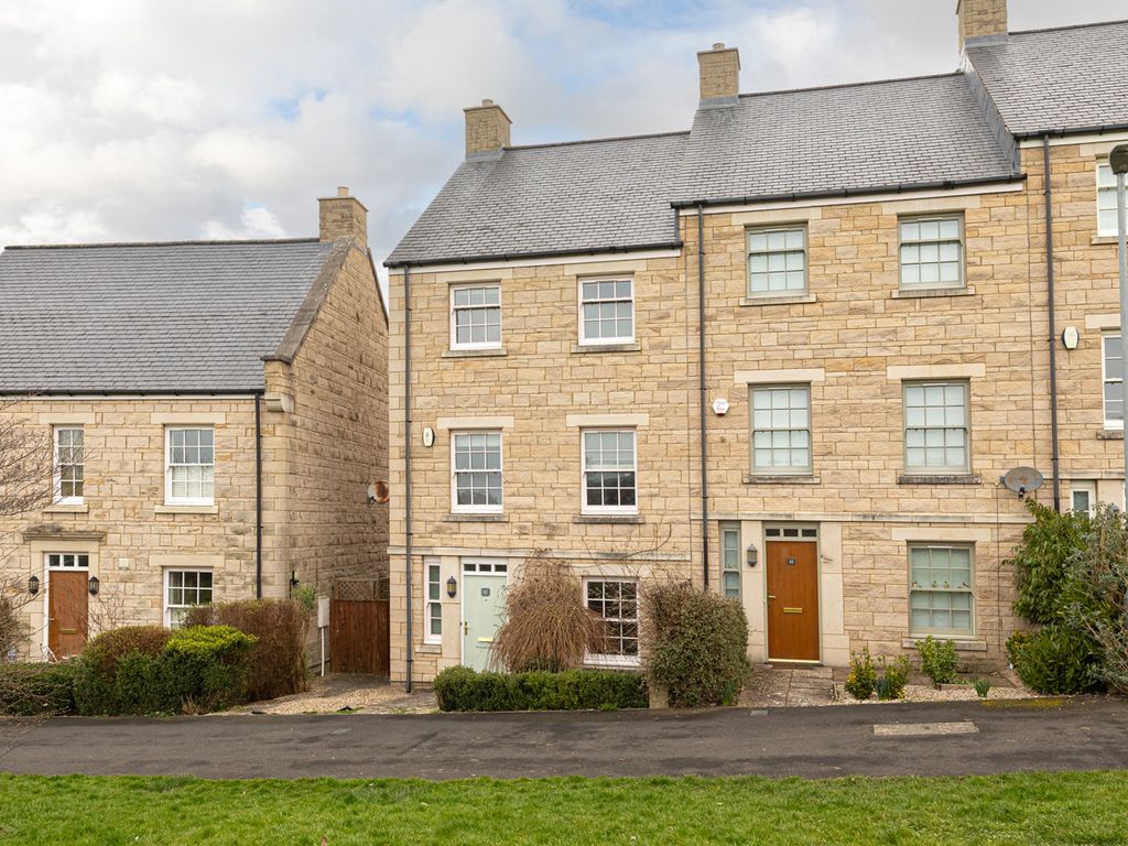 4 bed town house for sale in Chains Drive, Corbridge NE45, £450,000