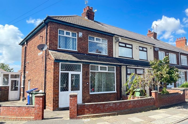 3 bed end terrace house for sale in Daubney Street, Cleethorpes DN35