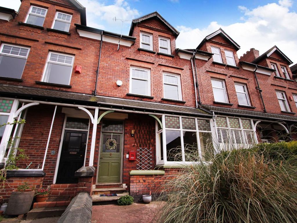 5 bed town house for sale in Belgrave Road, NewcastleUnderLyme, Stoke