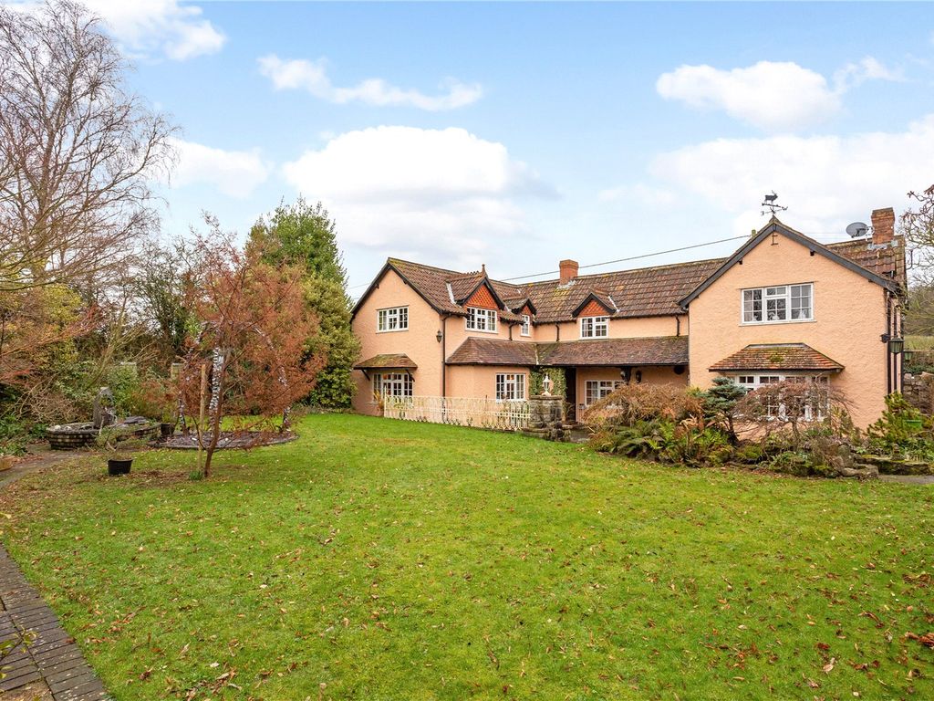 4 bed detached house for sale in Dinghurst Road, Churchill,