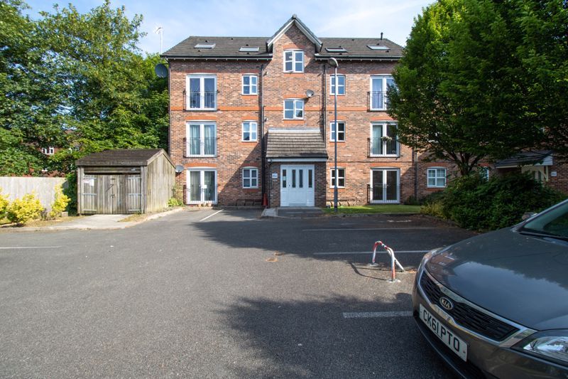 2 bed flat to rent in Barton Street, Farnworth, Bolton BL4 Zoopla