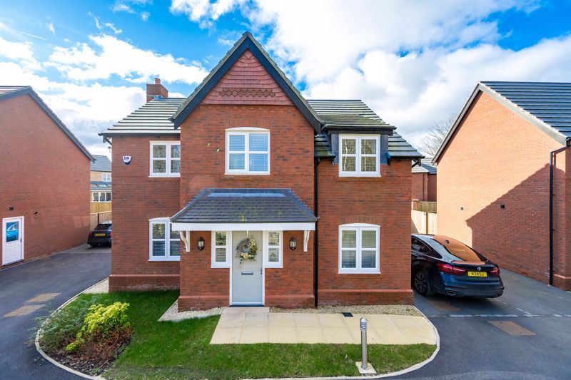 4 bed detached house for sale in Moss Green Close, Standish, Wigan WN6