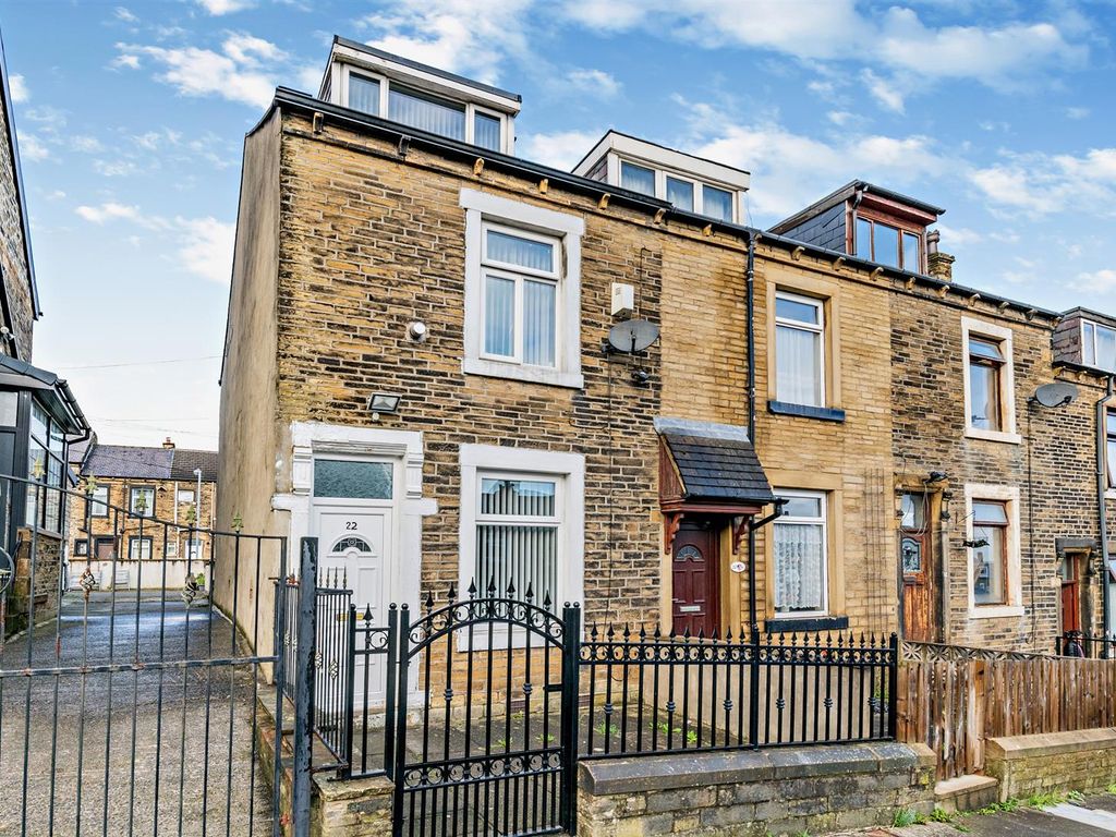 3 bed end terrace house for sale in Hastings Terrace, Bradford BD5, £115,000 Zoopla