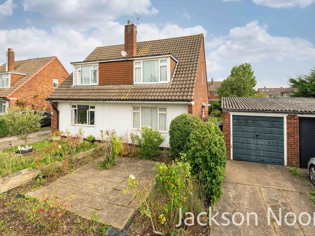 3 bed semidetached house for sale in Jasmin Road, Ewell KT19, £465,000
