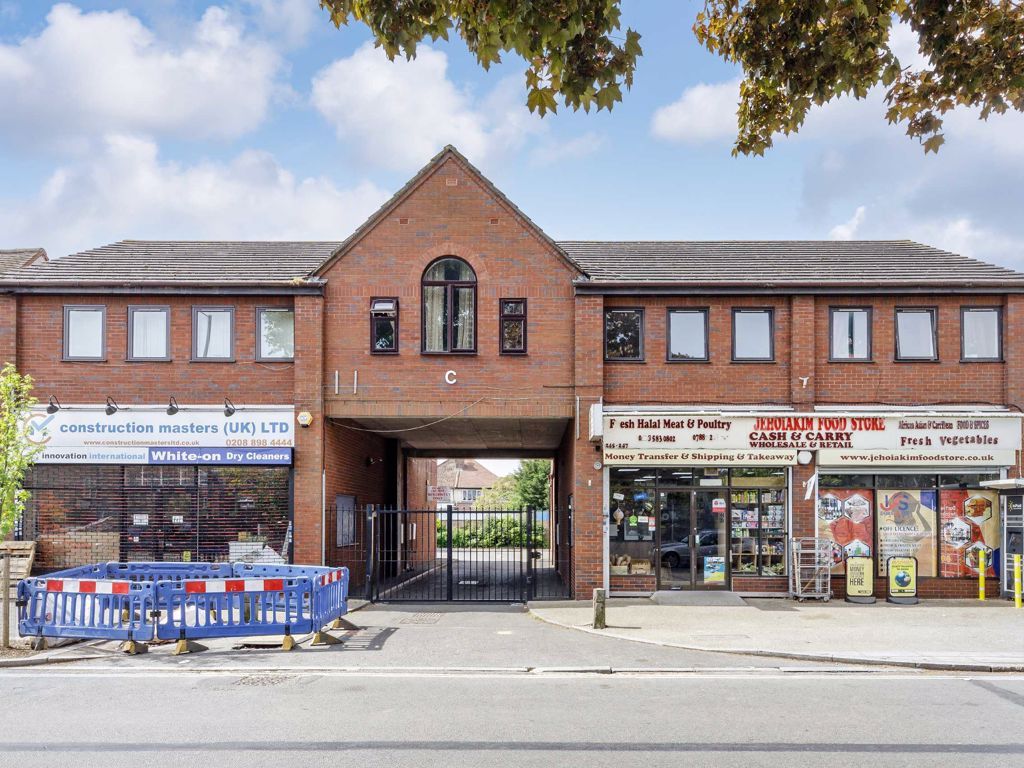 1 bed flat for sale in Powder Mill Lane, Whitton, Twickenham TW2 Zoopla