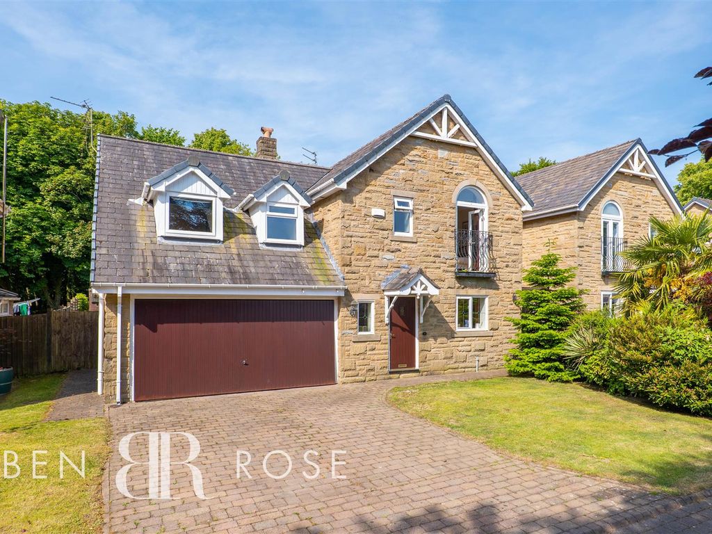 5 bed detached house for sale in Long Lane, Heath Charnock, Chorley PR6