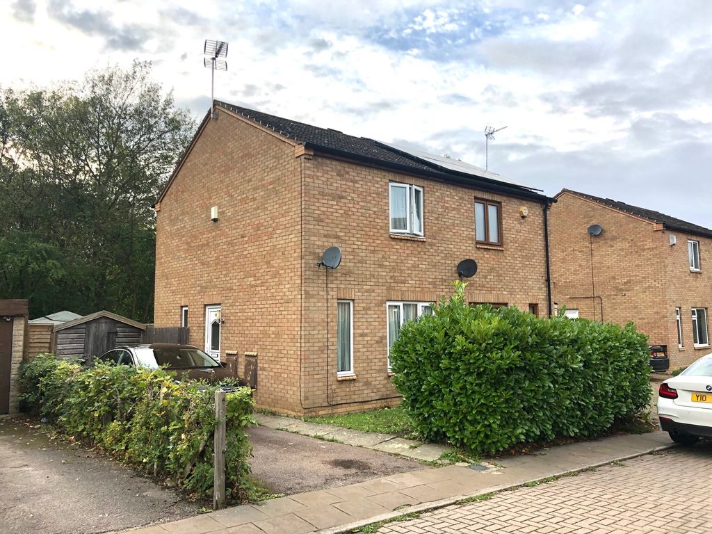 2 bed semidetached house to rent in Helston Place, Fishermead MK6 Zoopla