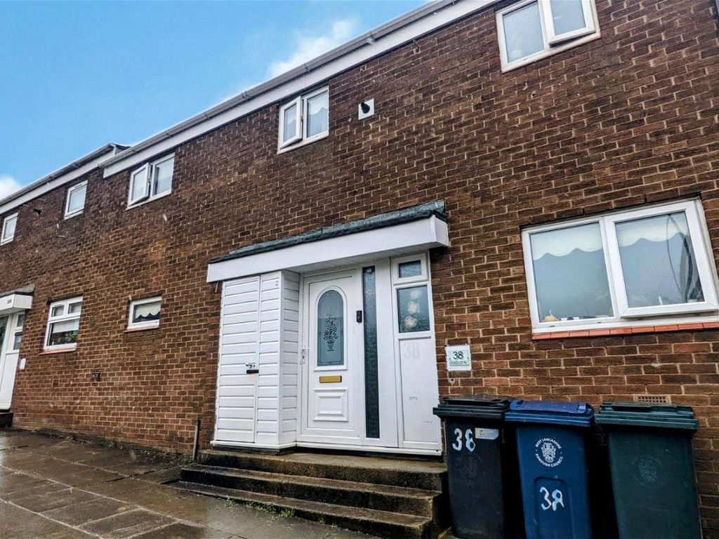 4 bed terraced house for sale in Eskbank, Skelmersdale WN8, £127,400 Zoopla