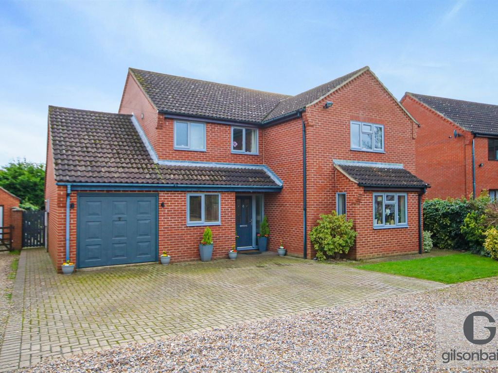 4 bed detached house for sale in Lime Tree Close, Horsford, Norwich