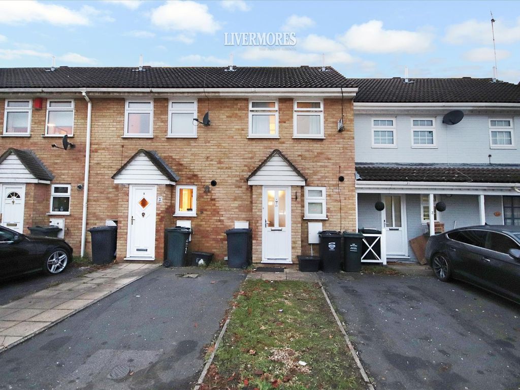2 bed terraced house to rent in Kingsfield Terrace, Priory Road, Dartford DA1, £1,450 pcm Zoopla