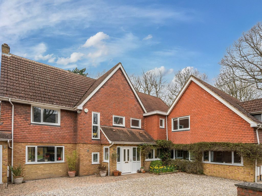 6 bed detached house for sale in Sundridge Avenue, Bromley, Kent BR1, £
