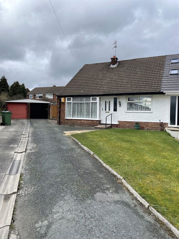3 bed bungalow for sale in Marlborough Road, Atherton, Manchester