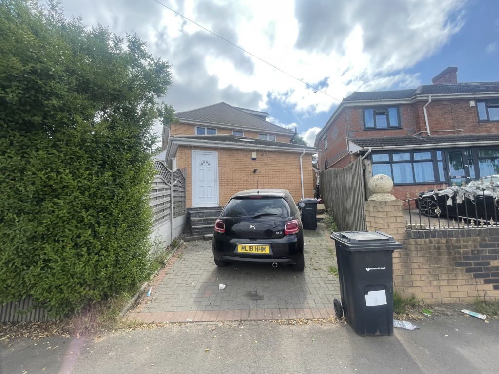2 bed semidetached house to rent in Drews Lane, Birmingham B8 Zoopla