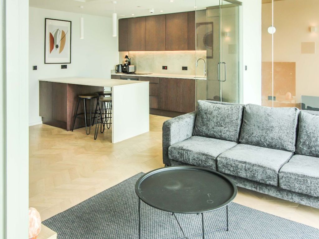 St Georges Gardens, Spinners Way, Manchester M15  