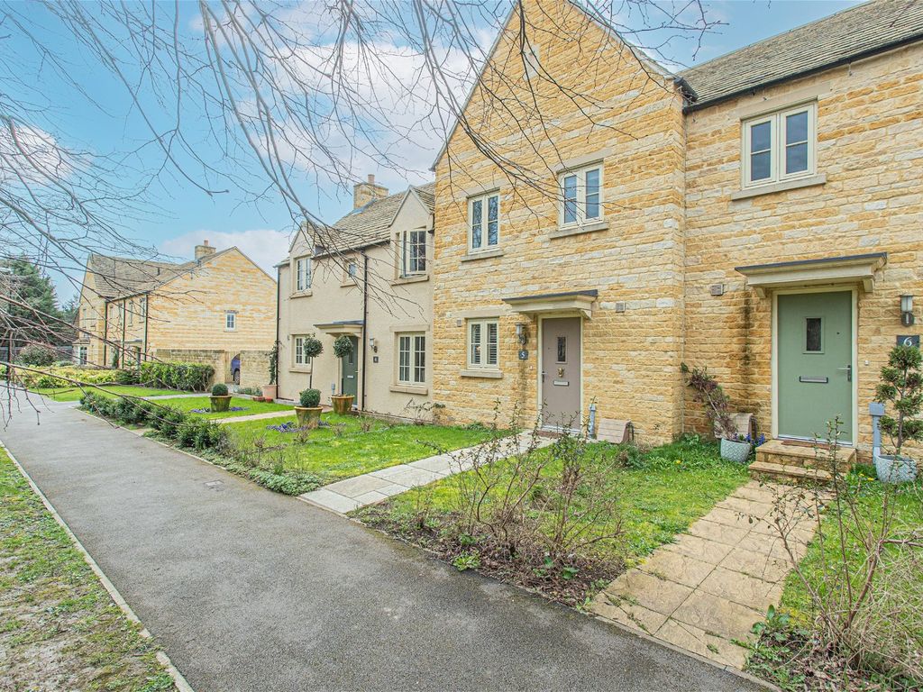3 bed terraced house for sale in Roseblade, London Road, Tetbury GL8 Zoopla