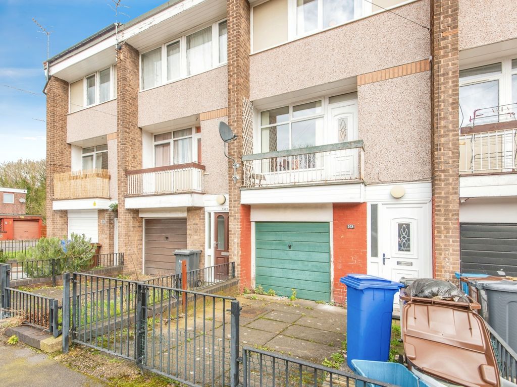3 bed terraced house for sale in Winn Gardens, Sheffield S6, £100,000