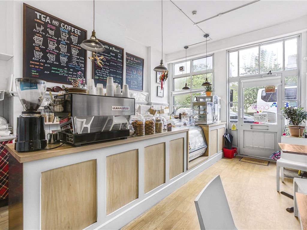 4 bed terraced house for sale in St. Clements Street, Oxford