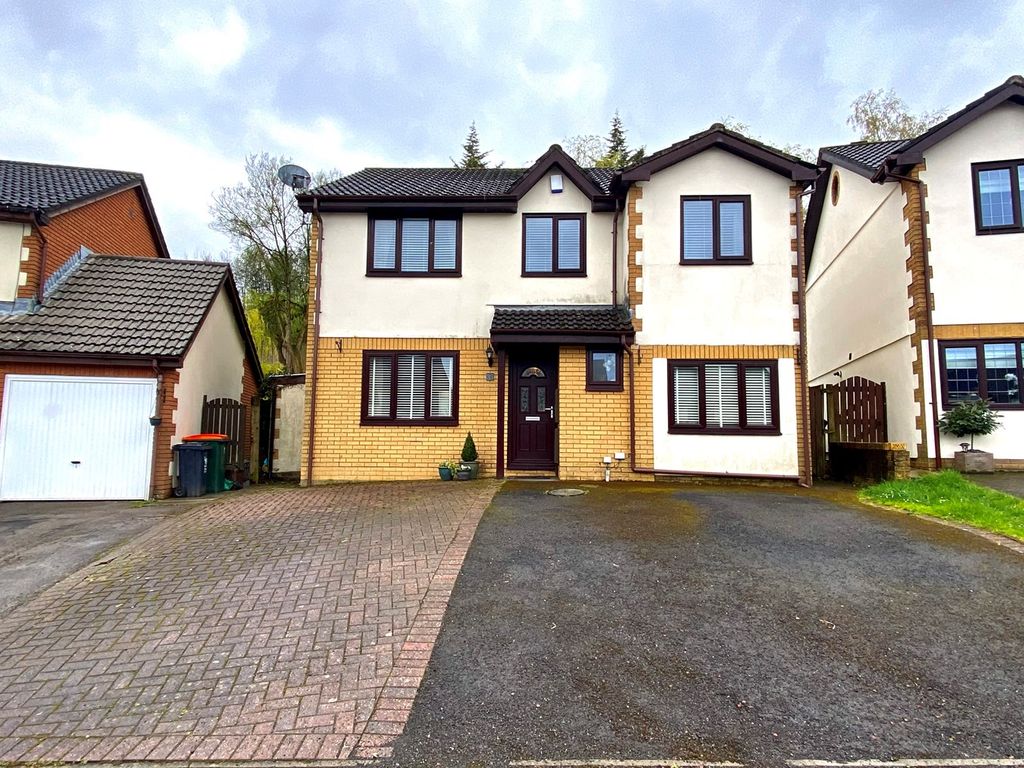 4 bed detached house for sale in Blossom Close, Langstone, Newport NP18